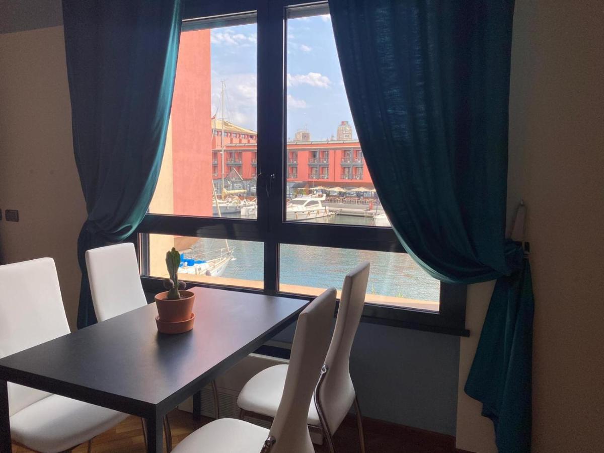 Apartament Le Finestre Sull'Acquario Genua Zewnętrze zdjęcie